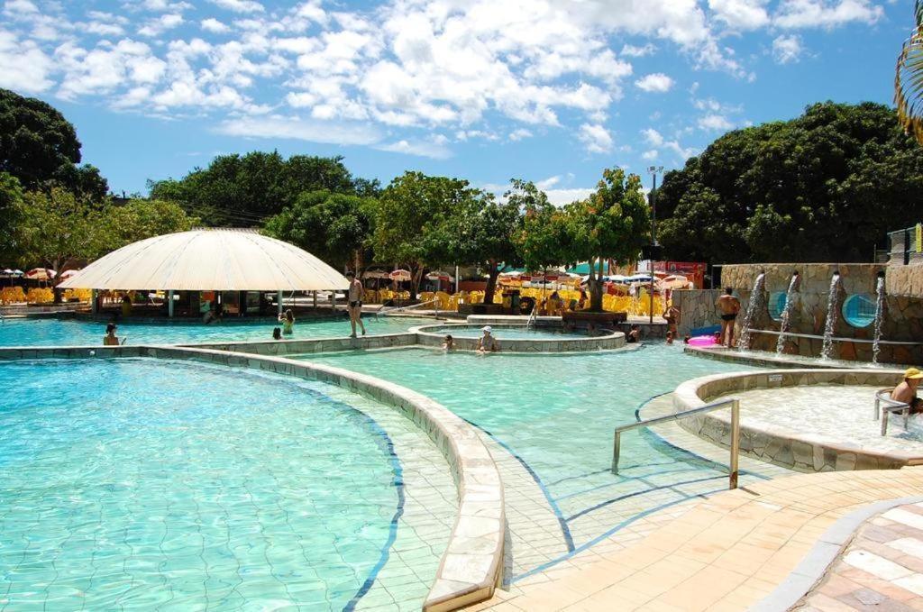 Piazza Diroma - Cortesia Park Diroma, Splash E Slide Caldas Novas Exterior foto